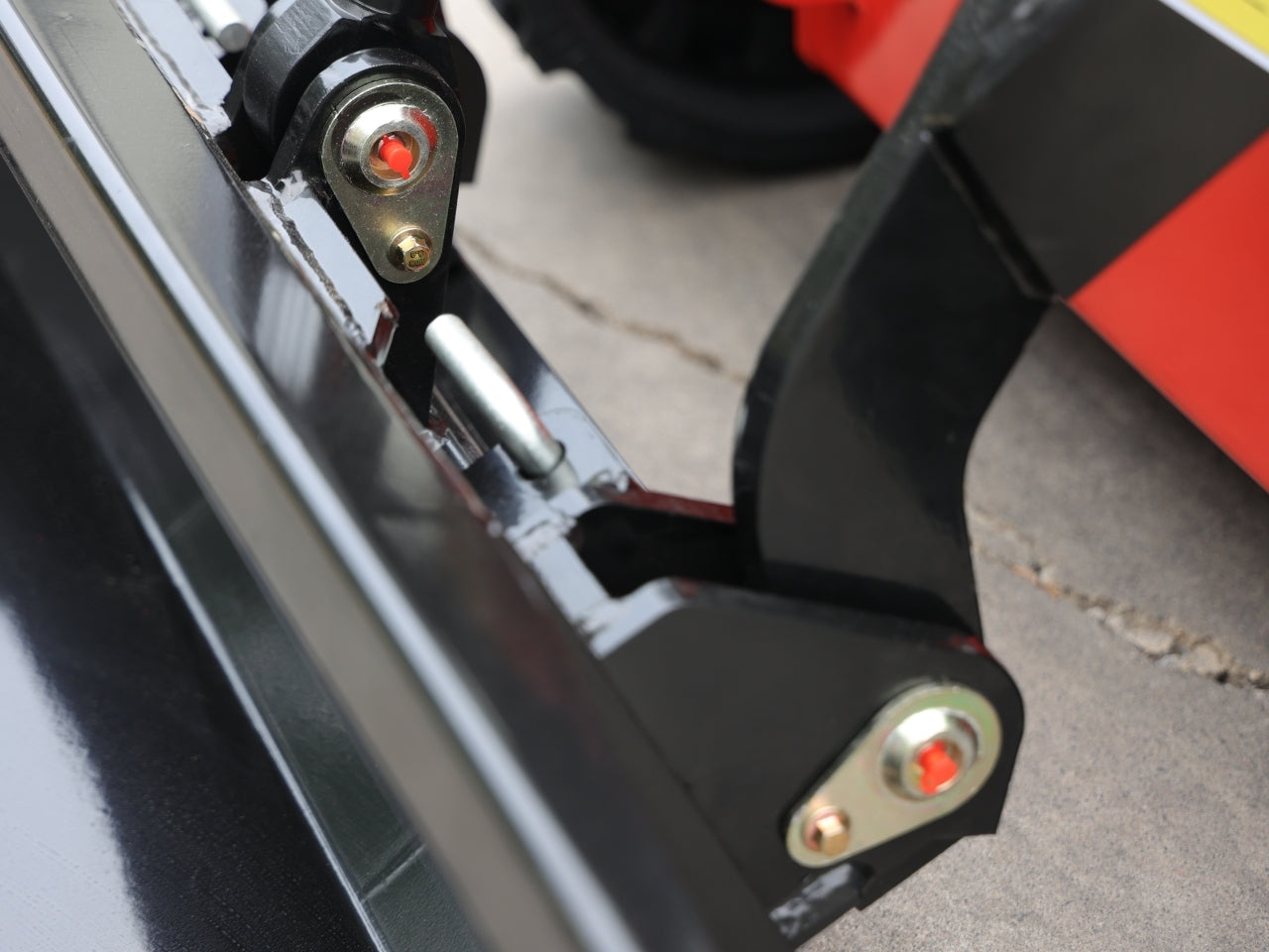 New TYPHON STOMP 1,800lbs Mini Skid Steer 21HP Honda Engine
