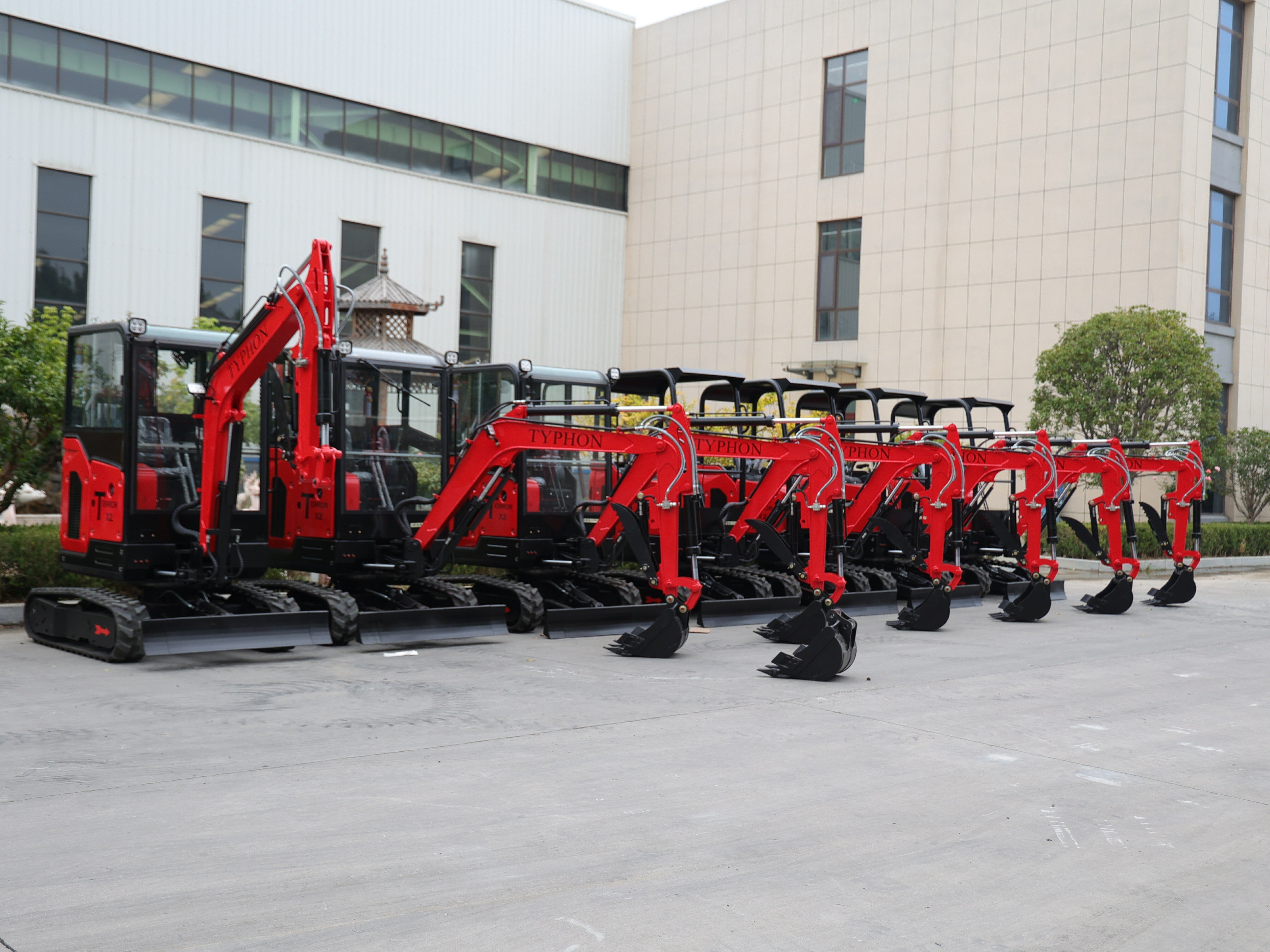 TYPHON TERROR X2 STORM Mini Excavator 2.5 Ton Diesel Perkins Engine