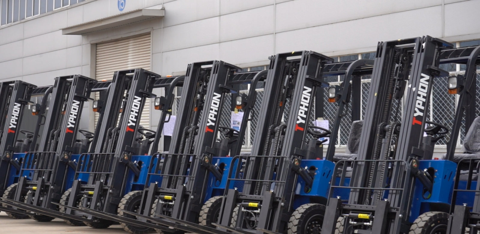 2025 TYPHON VIGOR 2 Blue Electric Forklift 2 Ton Lifter
