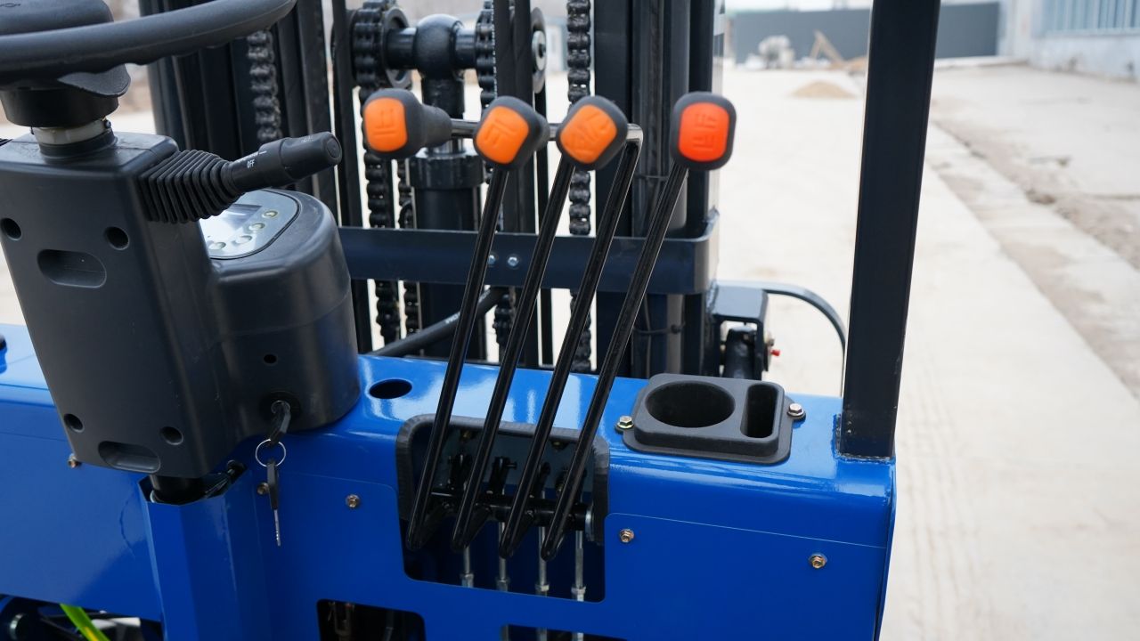 2025 TYPHON VIGOR 2.5 Blue Electric Forklift 2.5 Ton Lifter