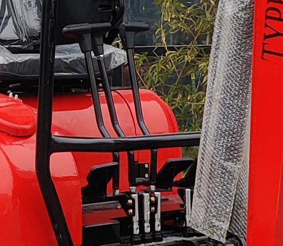 4,000 lb TYPHON TERROR XX RED Mini Excavator Kubota D902 Engine