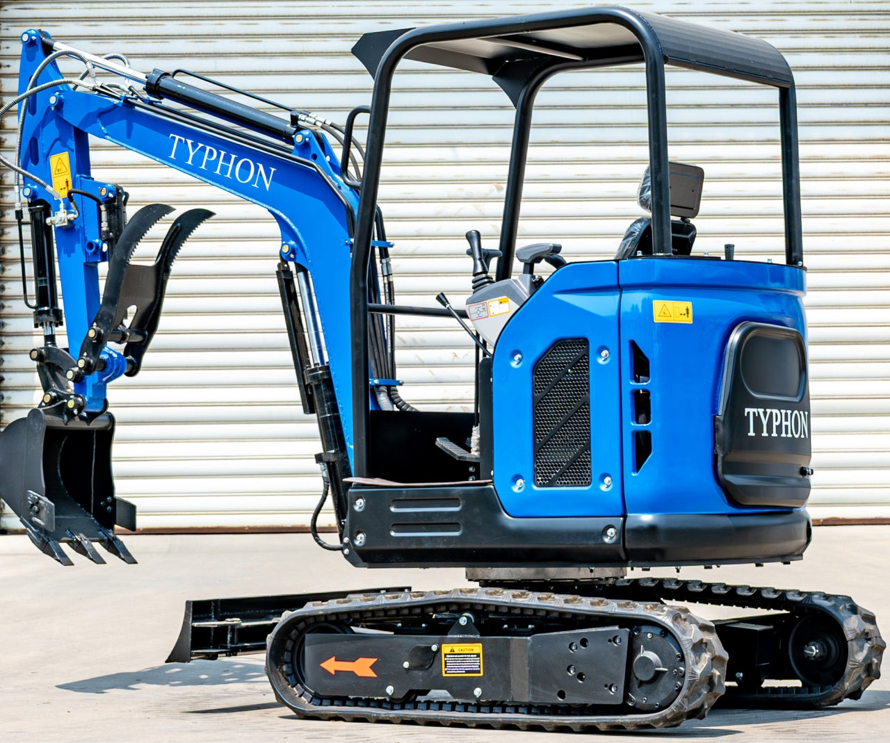 TYPHON TERROR X2 STORM Mini Excavator 2.5 Ton Kubota V1505