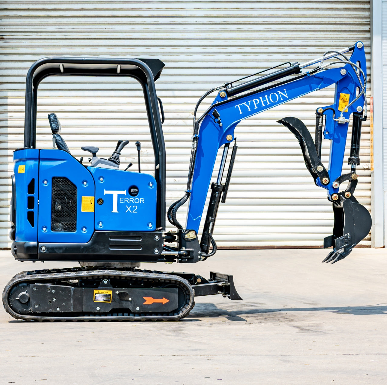 TYPHON TERROR X2 STORM Mini Excavator 2.5 Ton Kubota V1505