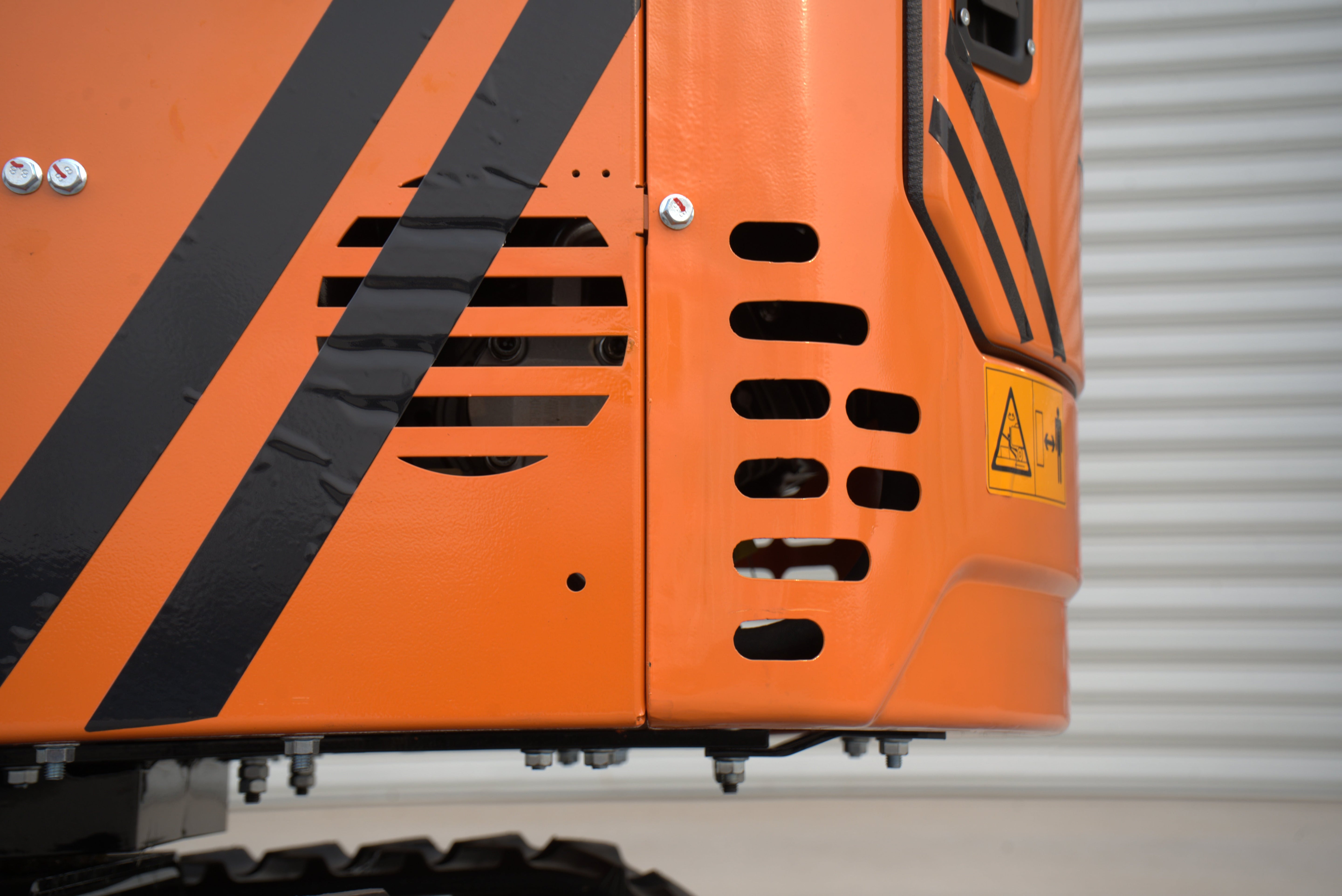 TYPHON TYRANT X 1-Ton Mini Excavator 13.5HP Briggs & Stratton Engine, Hydraulic Thumb Clip, Dozer Blade, 360° Body Swing