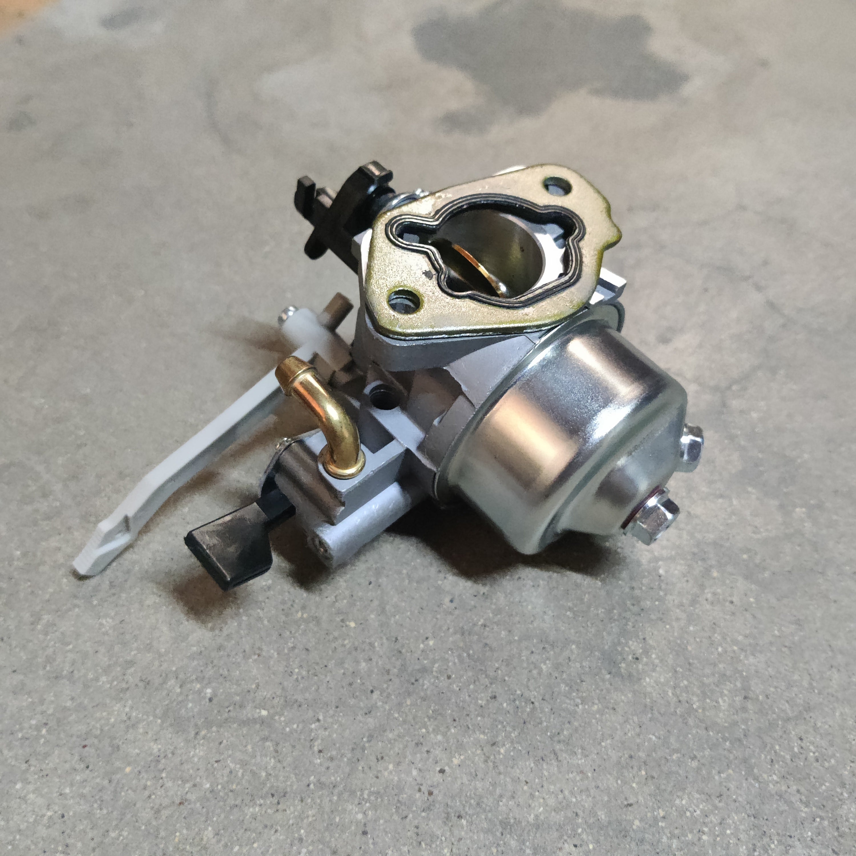 Carburetor for Briggs & Stratton 799882
