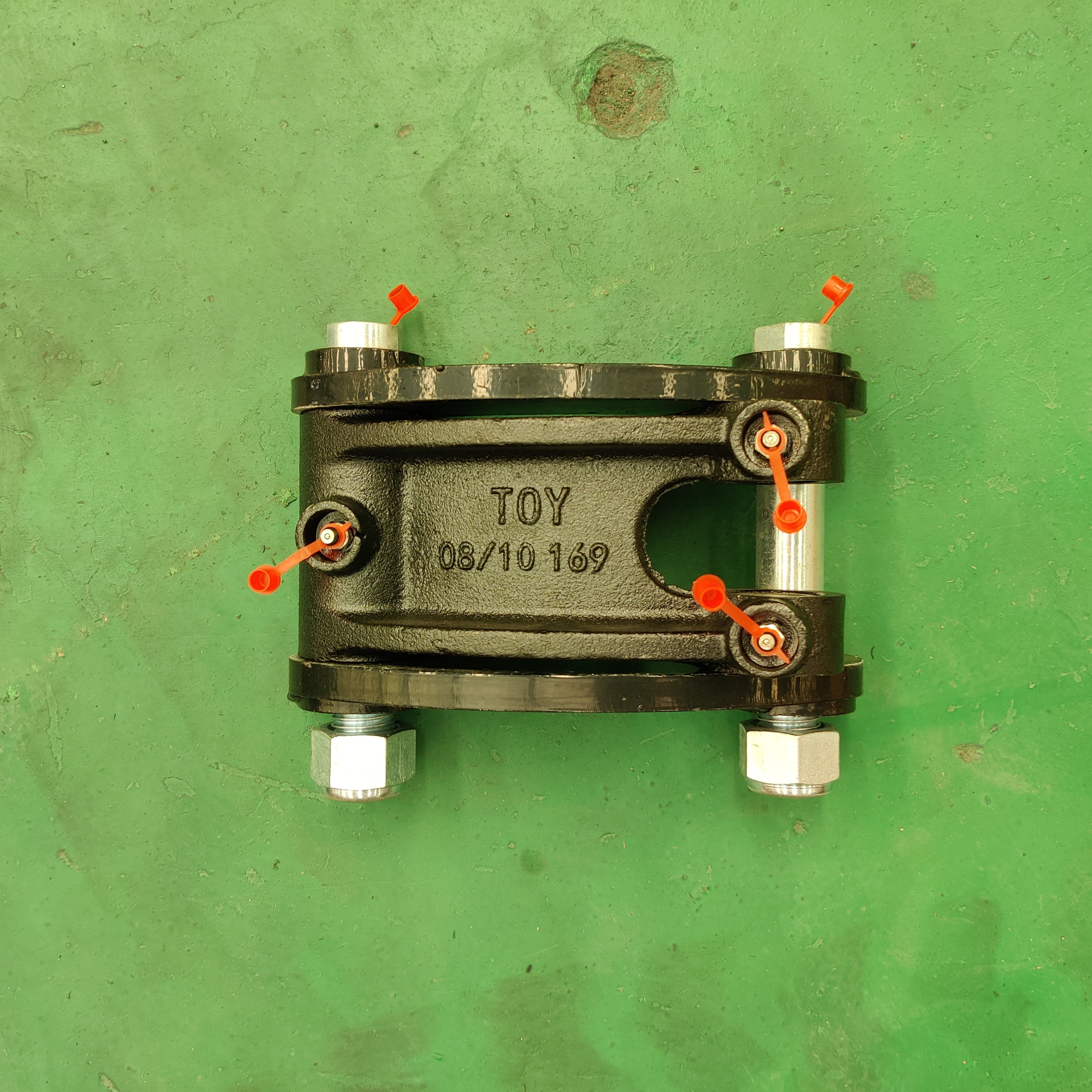 TYPHON 1-Ton Bucket Link