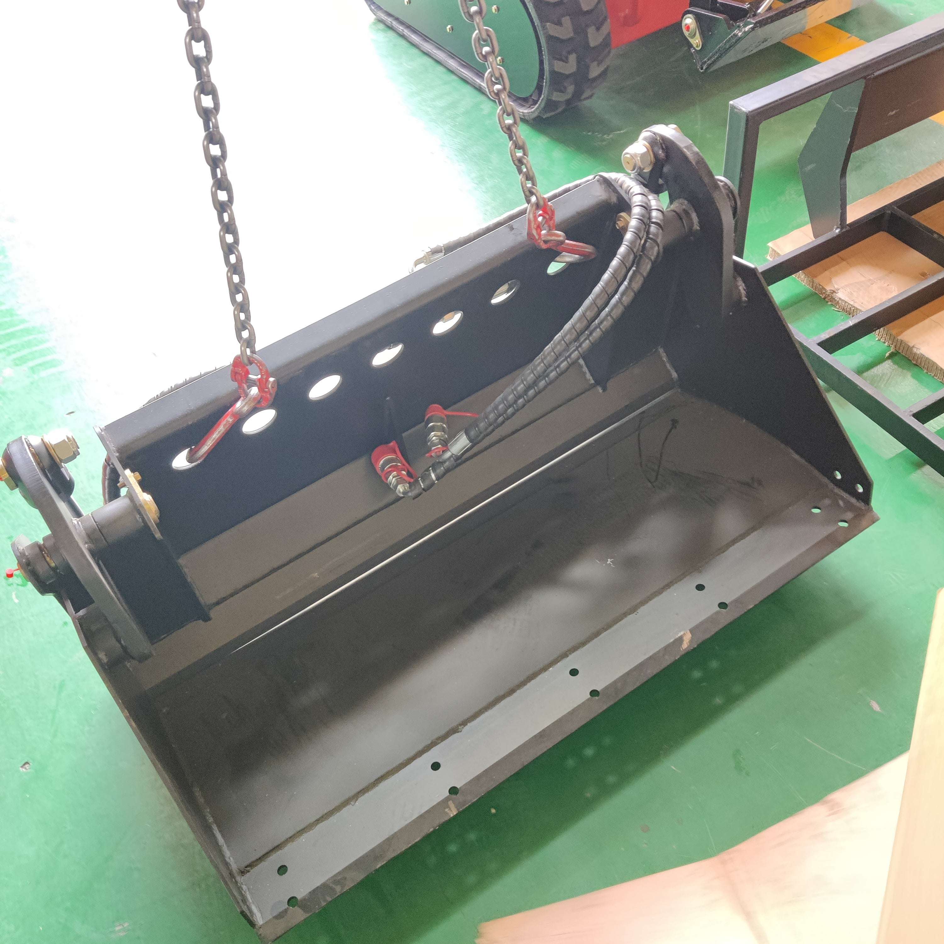 Skid Steer Loader 4 in one Bucket Attachment