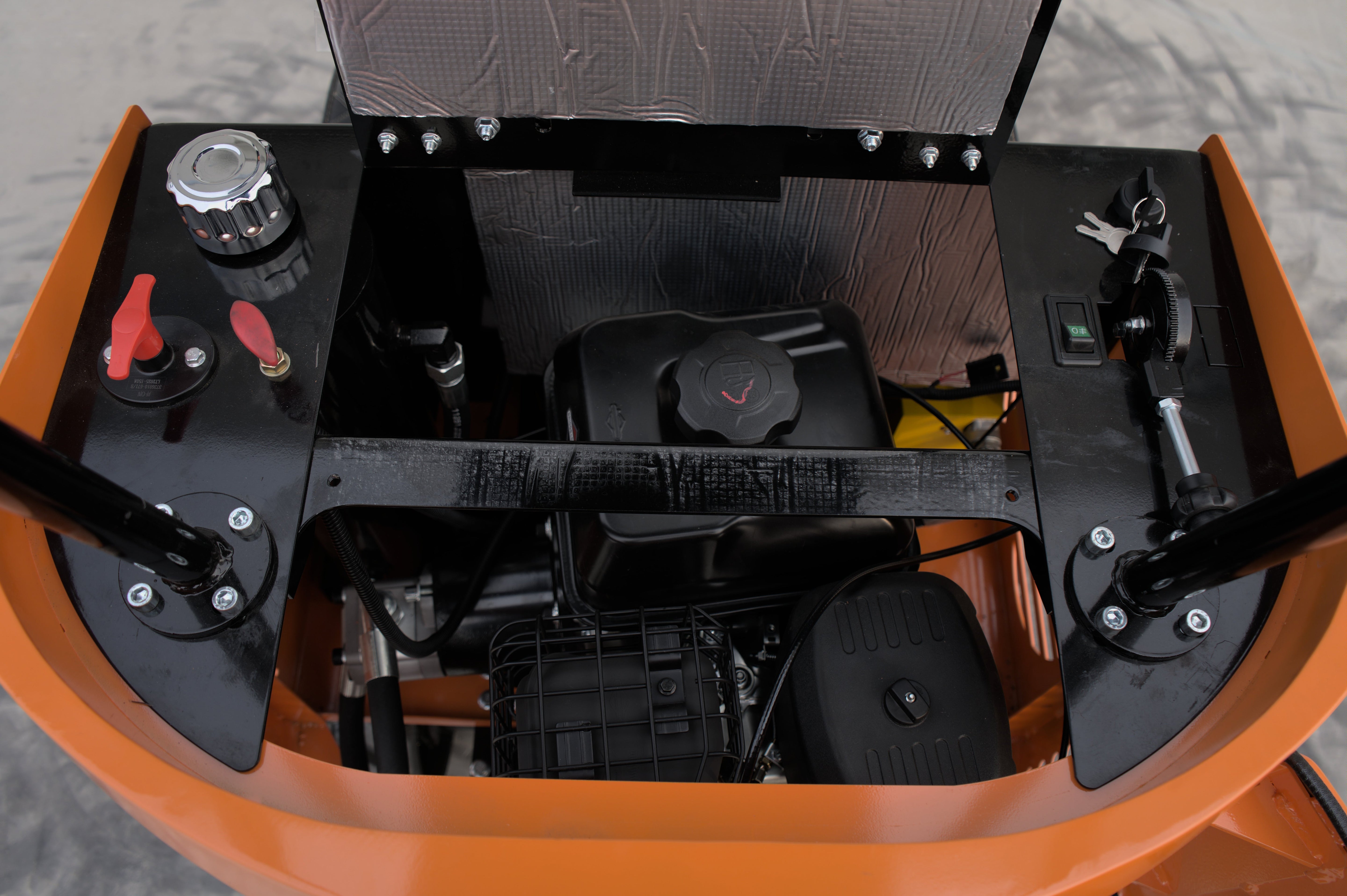 TYPHON TYRANT X 1-Ton Mini Excavator 13.5HP Briggs & Stratton Engine, Hydraulic Thumb Clip, Dozer Blade, 360° Body Swing