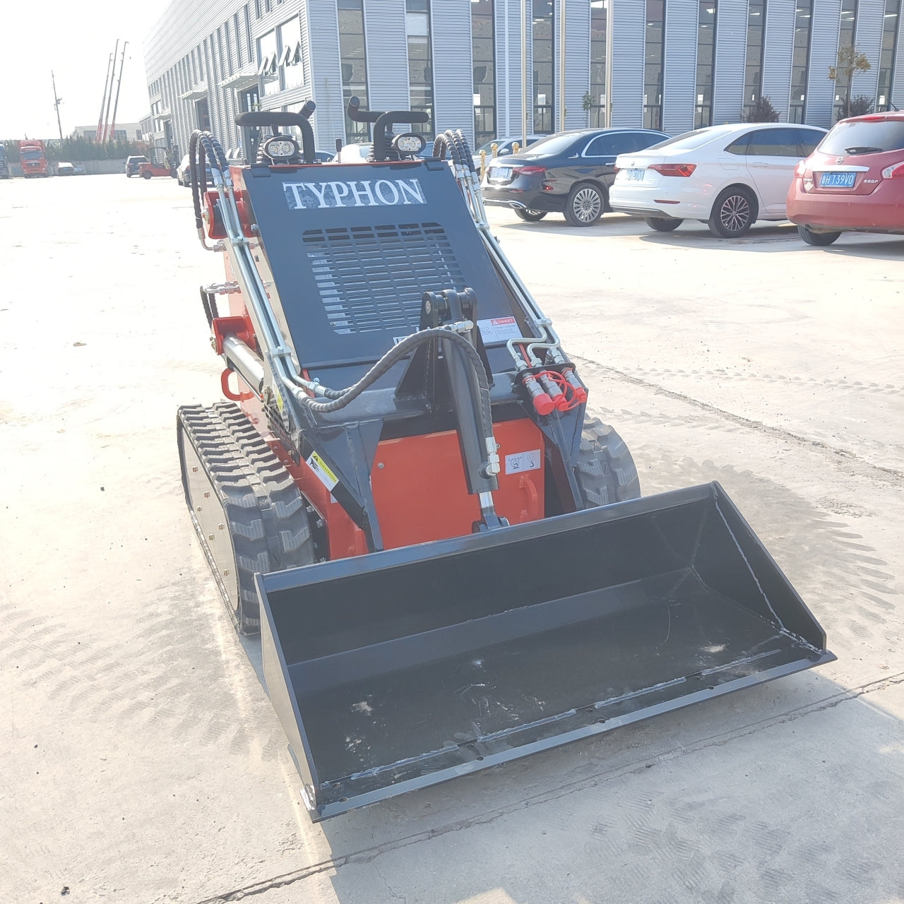 Brand New TYPHON STOMP 1,800lbs Mini Skid Steer 23HP Gas EPA B & S Engine