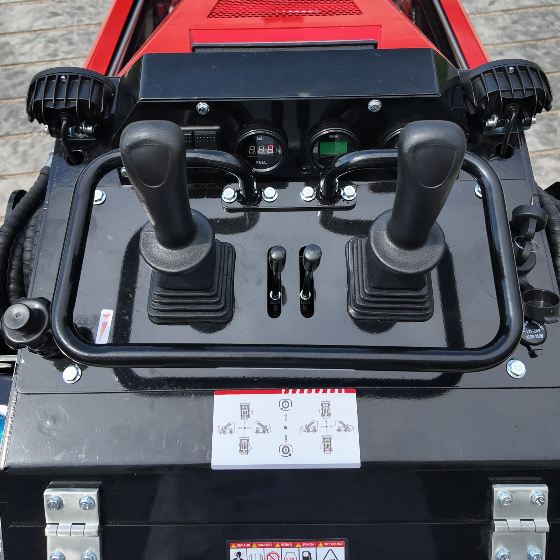 Typhon Stomp V900 Mini Track Loader Kubota D1105 25HP Diesel  Stand-On Skid Steer  EPA / EU Stage V