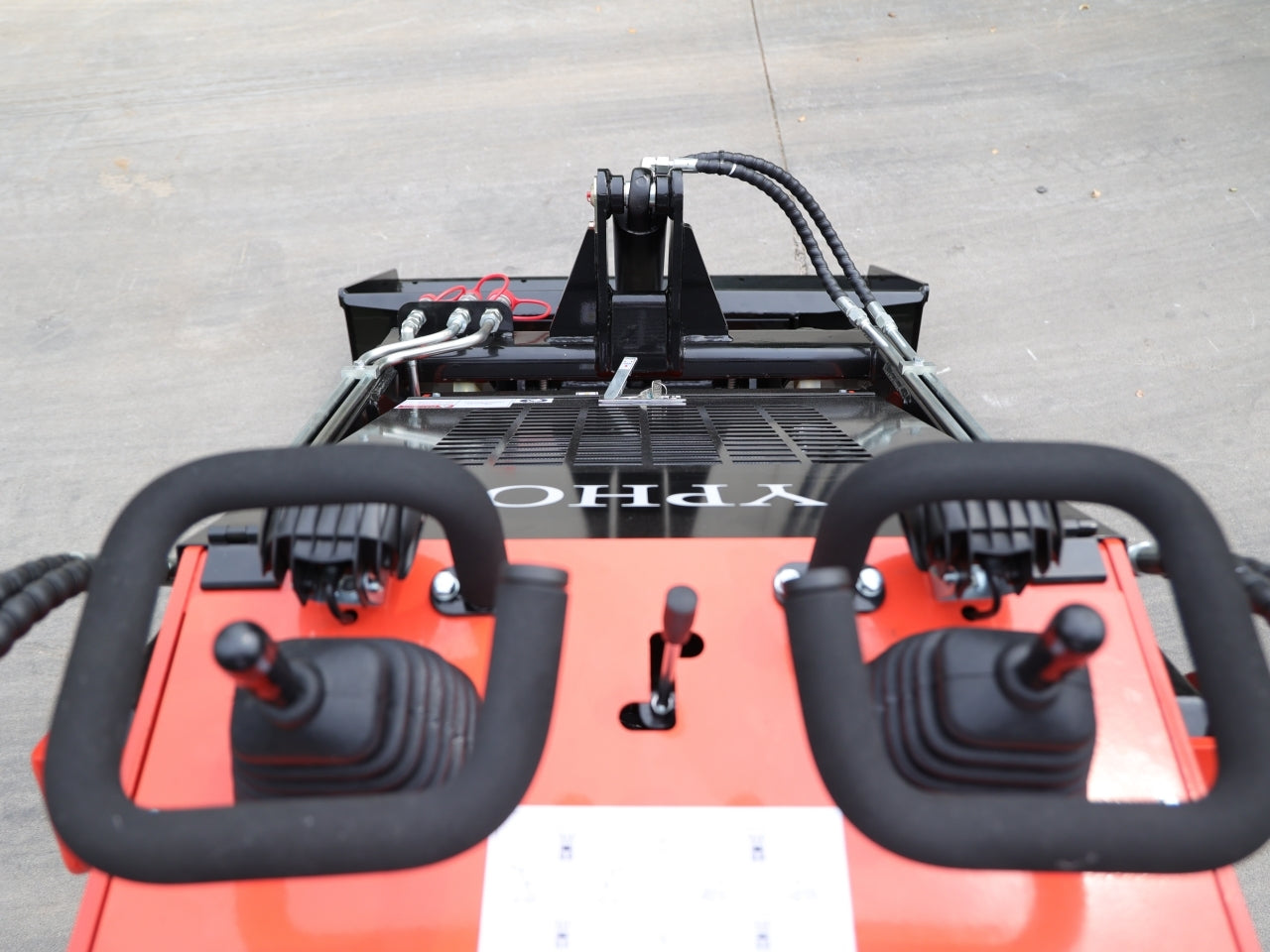 Brand New TYPHON STOMP 1,800lbs Mini Skid Steer 23HP Wheel Gas EPA B & S Engine