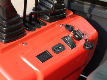 TYPHON TERROR ONE Mini Excavator – 1.1 Ton 13.5hp B&S Engine