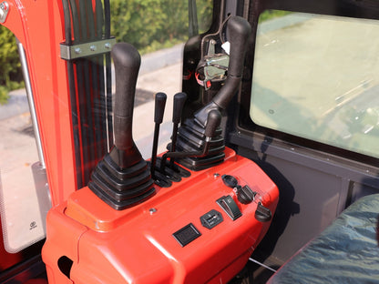 TYPHON TERROR ONE Mini Excavator – 1.1 Ton 13.5hp B&S Engine