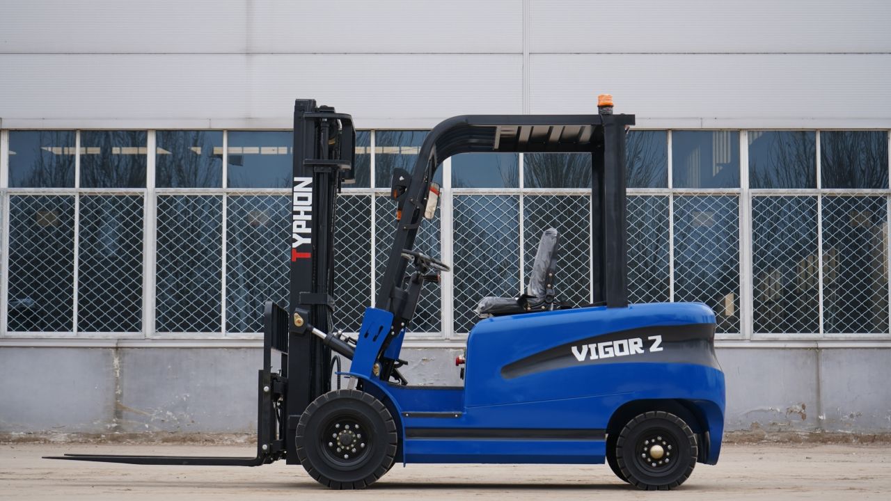 2025 TYPHON VIGOR 2 Blue Electric Forklift 2 Ton Lifter