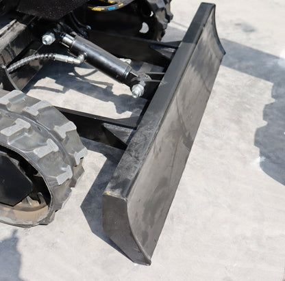 TYPHON TERROR XIII Mini Excavator – 1.3 TON 13.5HP B&S