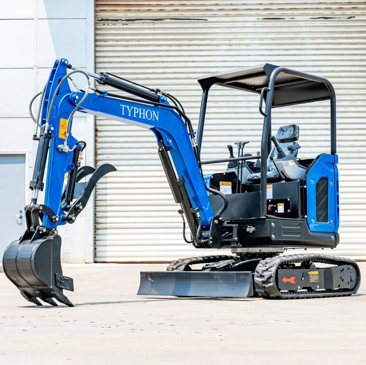 TYPHON TERROR X2 STORM Mini Excavator 2.5 Ton Kubota V1505