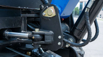 TYPHON TERROR X2 Mini Excavator 2.7 Ton Kubota V1505 Engine