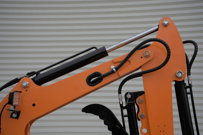 TYPHON TYRANT X 1-Ton Mini Excavator 13.5HP Briggs & Stratton Engine, Hydraulic Thumb Clip, Dozer Blade, 360° Body Swing