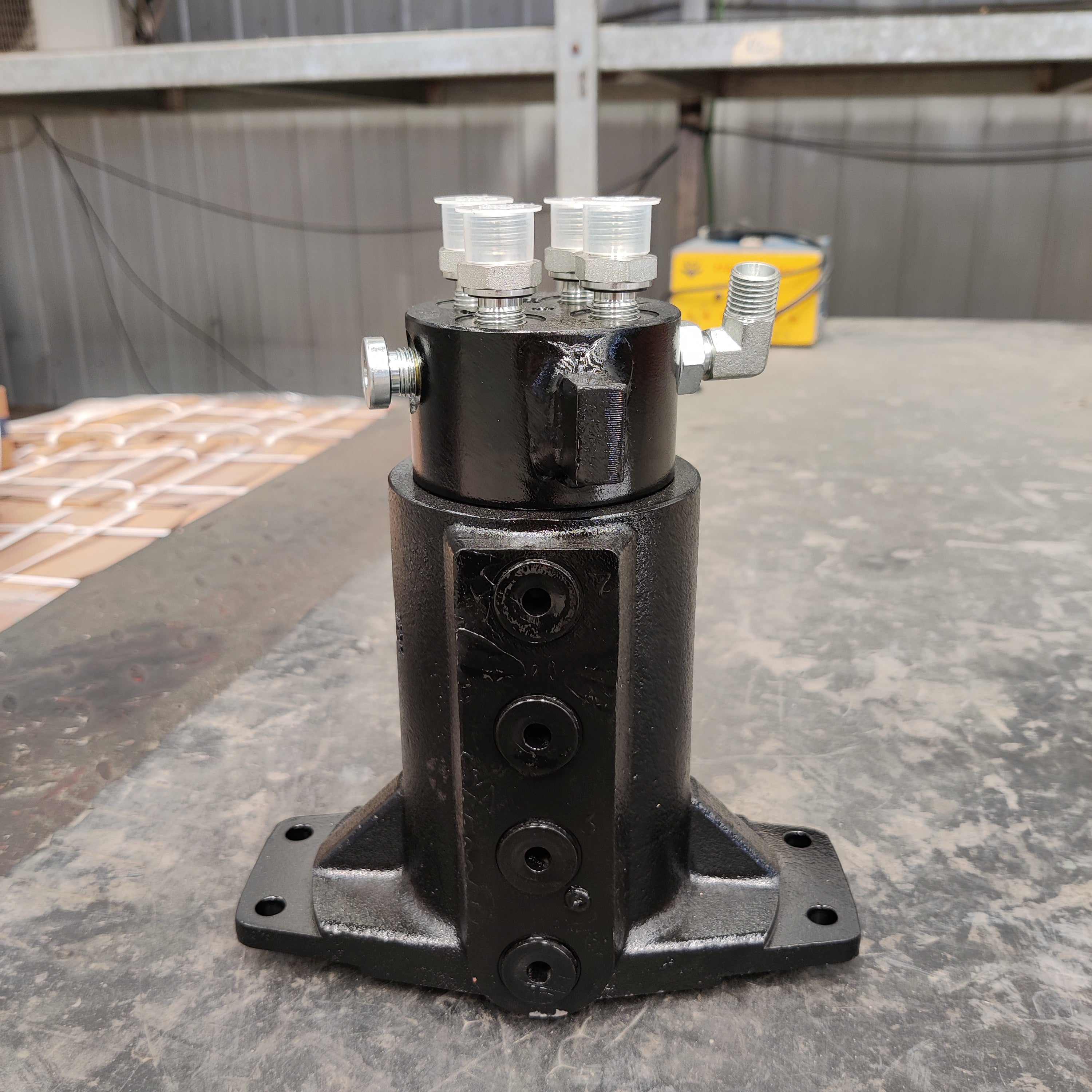 TYPHON Mini excavator Central Swivel Joint