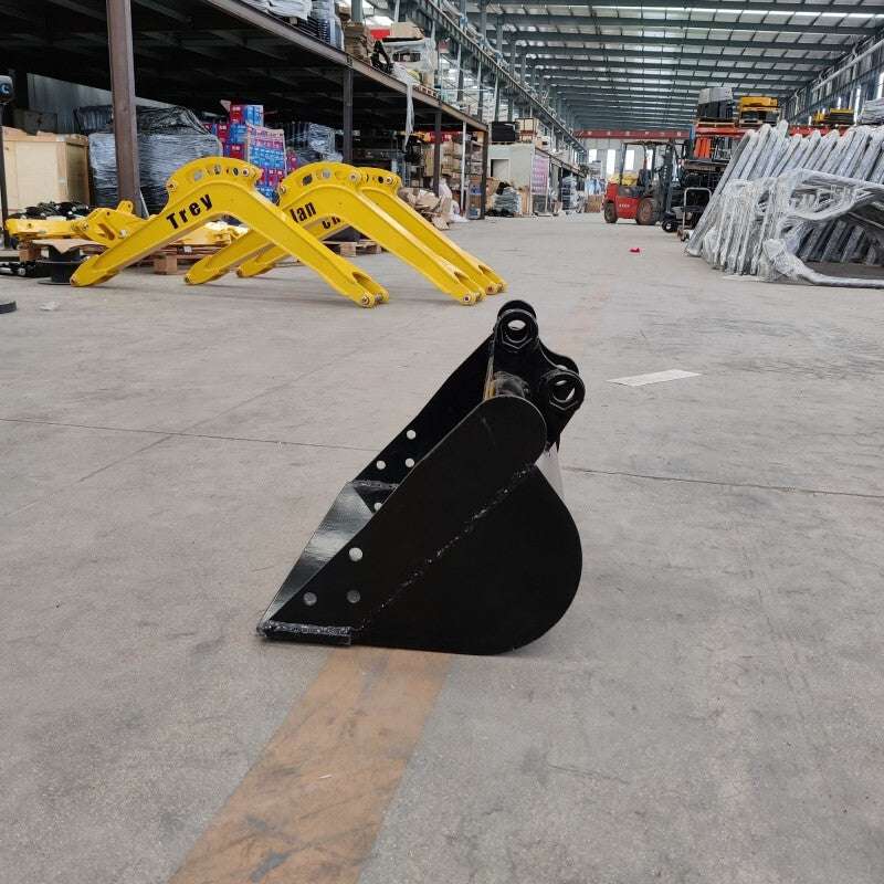 500mm Plain Mud Bucket: Attachment for TYPHON Mini Excavators