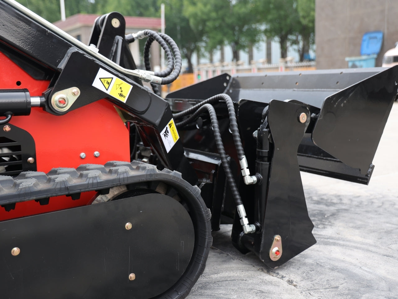 Skid Steer Loader 4 in one Bucket Attachment